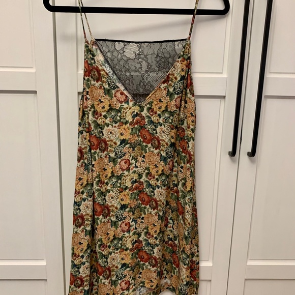 GUC Zara Short dress Spaghetti Strap V-neck Size L - Picture 5 of 8